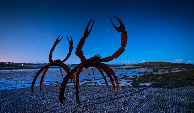 Exposition sur l'île Wrac'h, été 2014 © Mathieu Le Gall